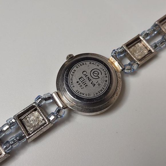 Cute Geneva Watch With Toggle Clasp - Picture 7 of 14